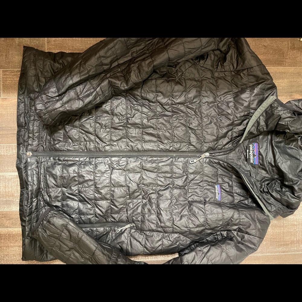 Patagonia nano puff jacket